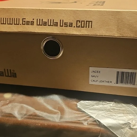 Gee Wawa Jacee Lace Up leather Boots Navy..size 7..excellent condition - Picture 6 of 7